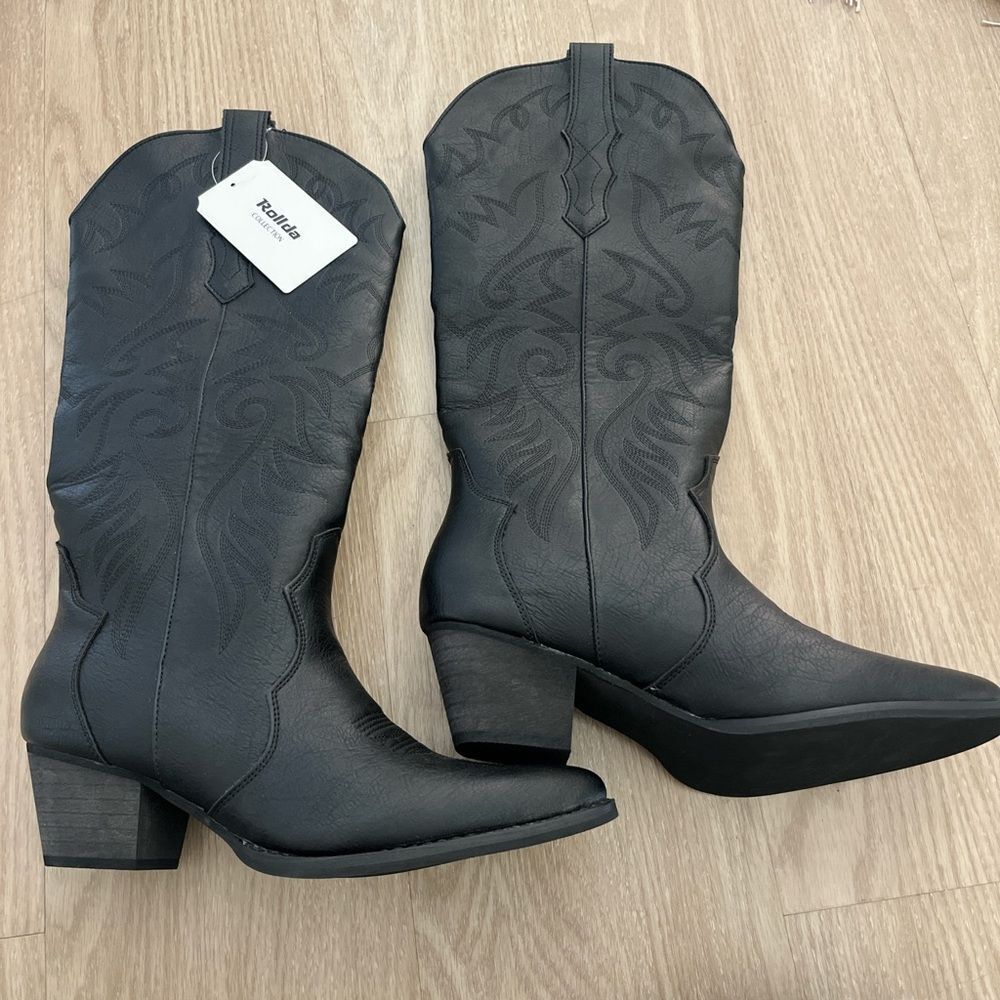 Black cowboy boots